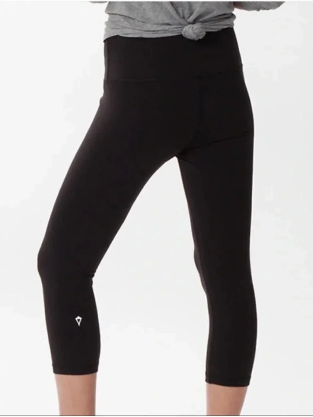 NWT Ivivva by Lululemon Kids Girls 14 Rhythmic Crop Pant *Luxtreme Black